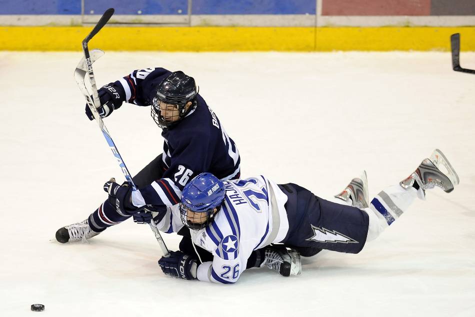 how-much-do-hockey-pucks-weigh-and-the-reasoning-why-coaching-kidz