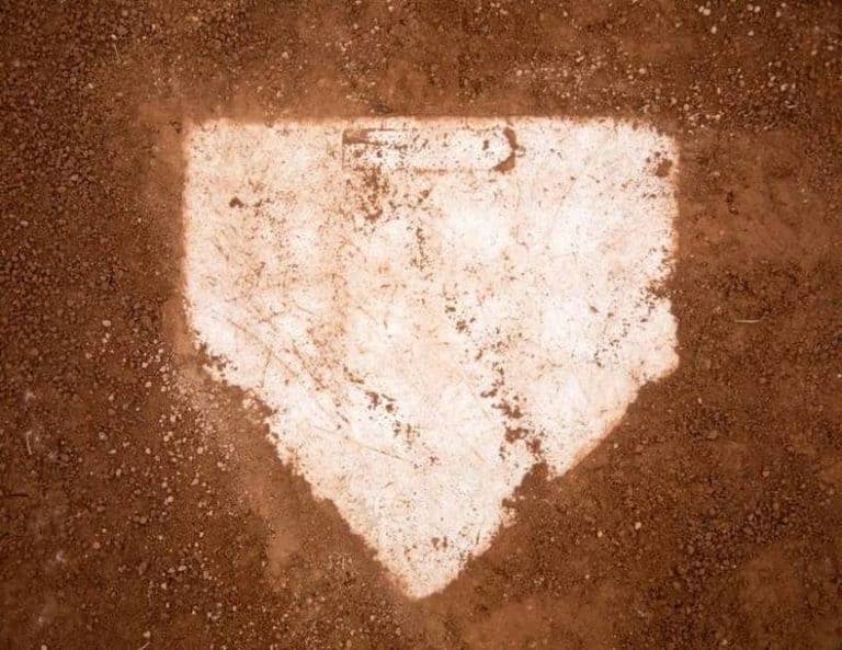 Baseball vs Softball The Differences Between the Sports Coaching Kidz