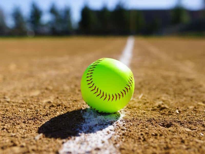 baseball-vs-softball-the-differences-between-the-sports-coaching-kidz